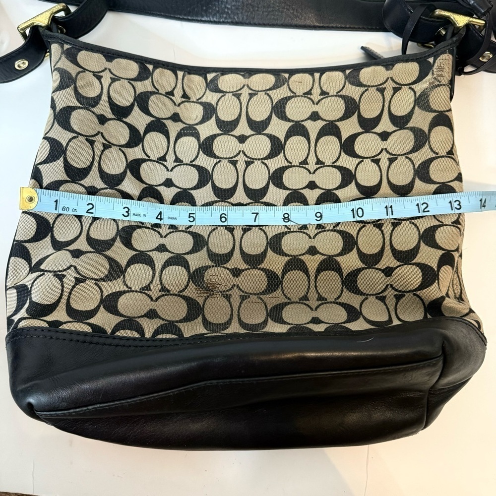 Coach Bleecker Black Legacy Duffle in Printed Signature C Logo Fabric Purse Bag - Picture 15 of 16